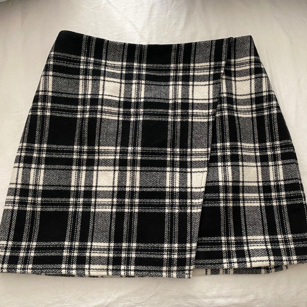 Hollister skirt